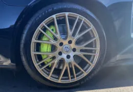 Sommerreifen oder Ganzjahresreifen? Vorteile und Nachteile für dein Auto